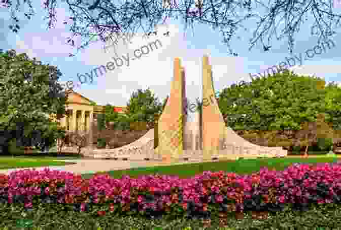 A Panoramic View Of The Purdue University Campus. Divided Paths Common Ground: The Story Of Mary Matthews And Lella Gaddis Pioneering Purdue Women Who Introduced Science Into The Home (The Founders Series)