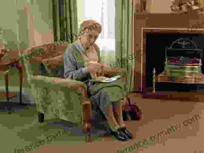 An Elderly Woman, Miss Marple, Sitting In A Comfortable Chair, Reading A Book, With A Magnifying Glass In Her Hand The Mirror Crack D From Side To Side: A Miss Marple Mystery (Miss Marple Mysteries 8)